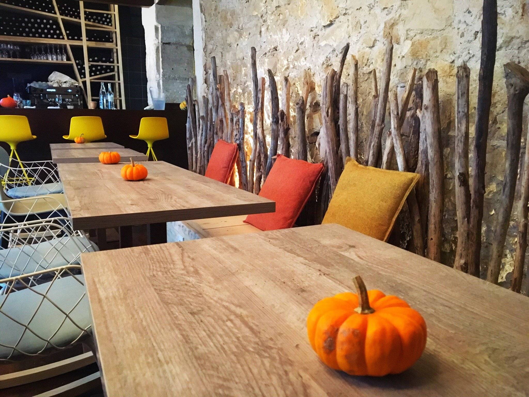 Un Petit Cabanon Bouillon Restaurant Marseille